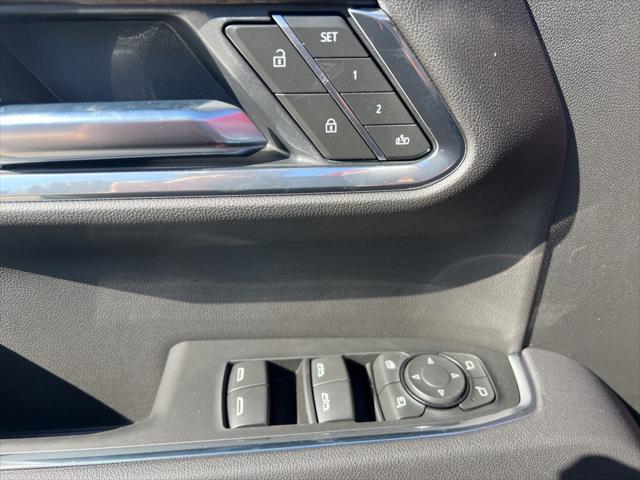 new 2025 GMC Sierra 1500 car, priced at $67,075