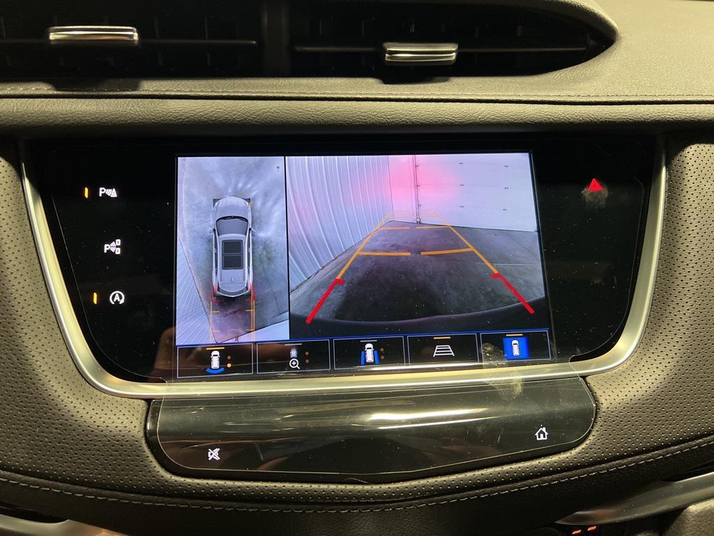 new 2025 Cadillac XT5 car, priced at $59,290