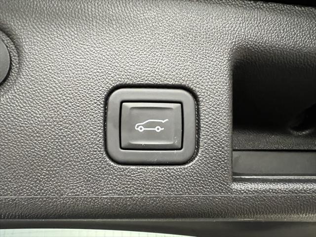 used 2024 Chevrolet Equinox car, priced at $25,970