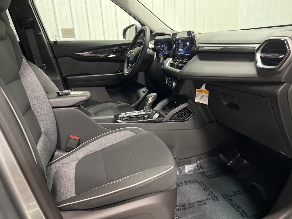 new 2026 Chevrolet TrailBlazer car, priced at $30,275