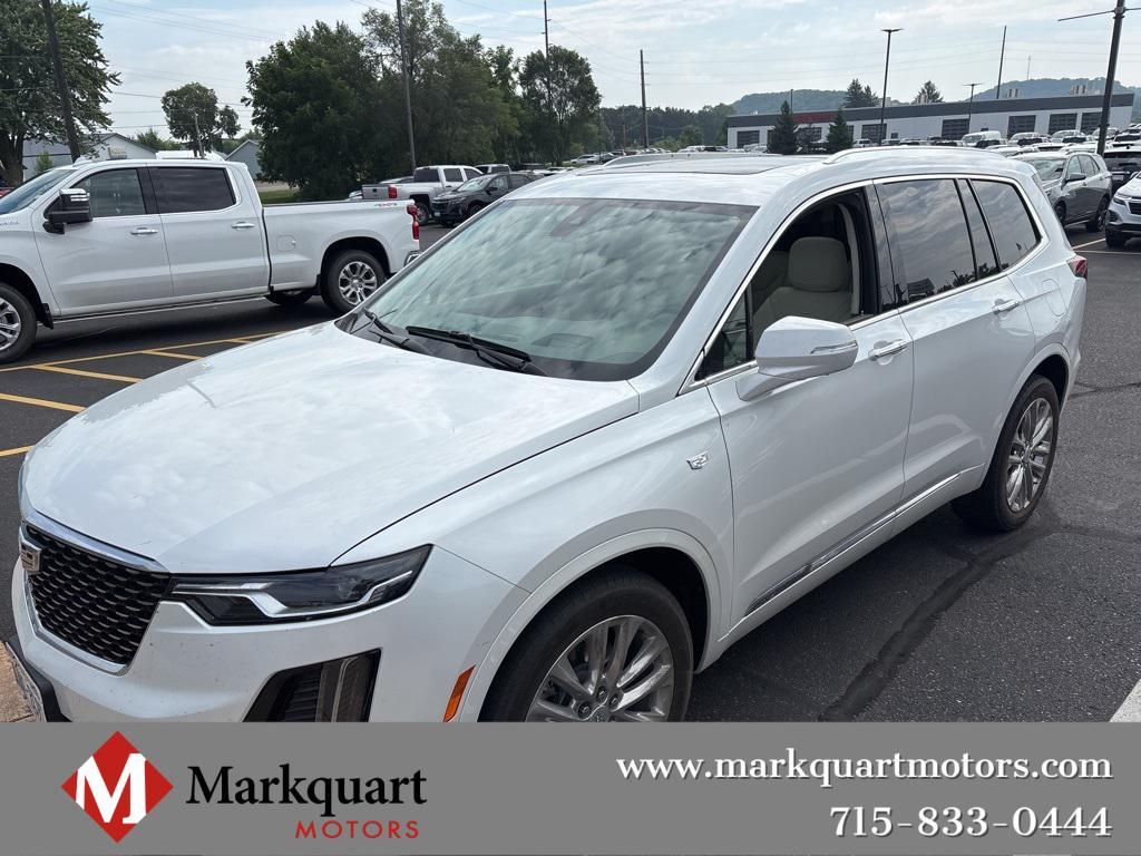used 2022 Cadillac XT6 car, priced at $33,999