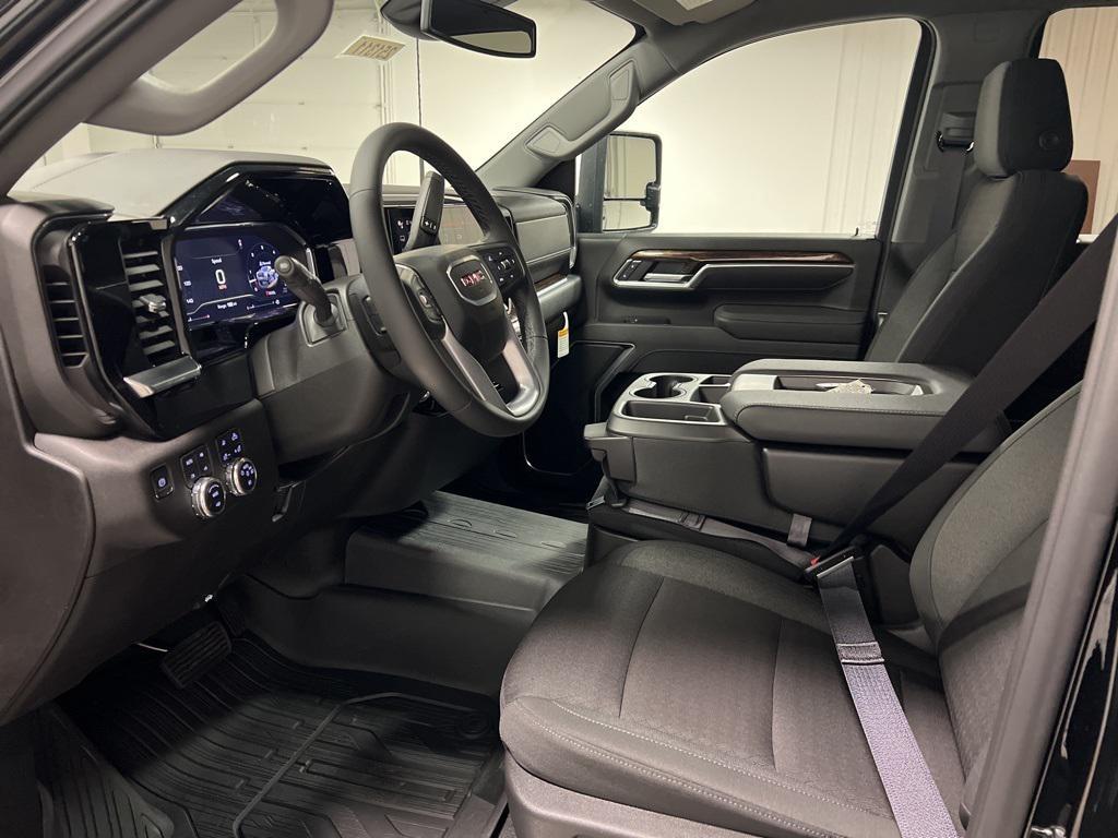 new 2025 GMC Sierra 2500 car, priced at $65,230
