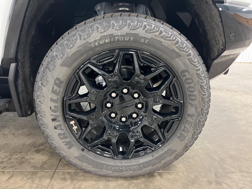 new 2025 GMC HUMMER EV SUV car, priced at $100,540