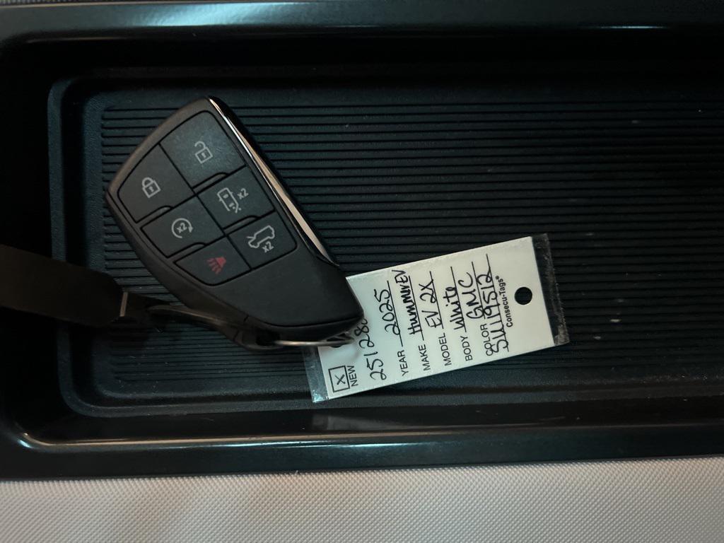 new 2025 GMC HUMMER EV SUV car, priced at $100,540