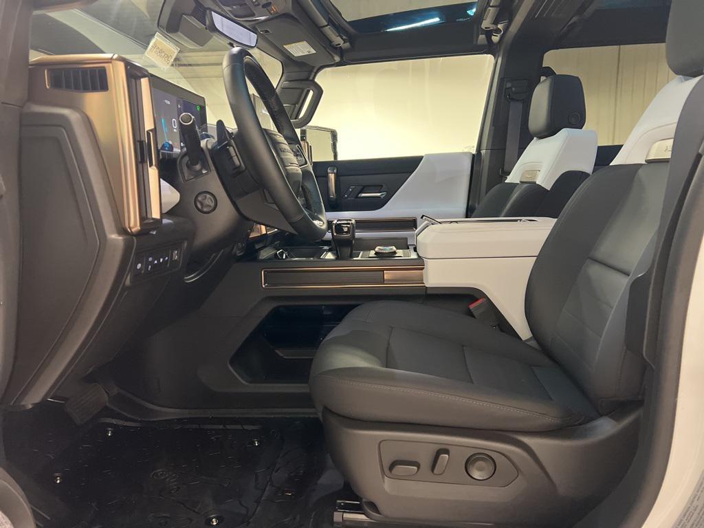 new 2025 GMC HUMMER EV SUV car, priced at $100,540