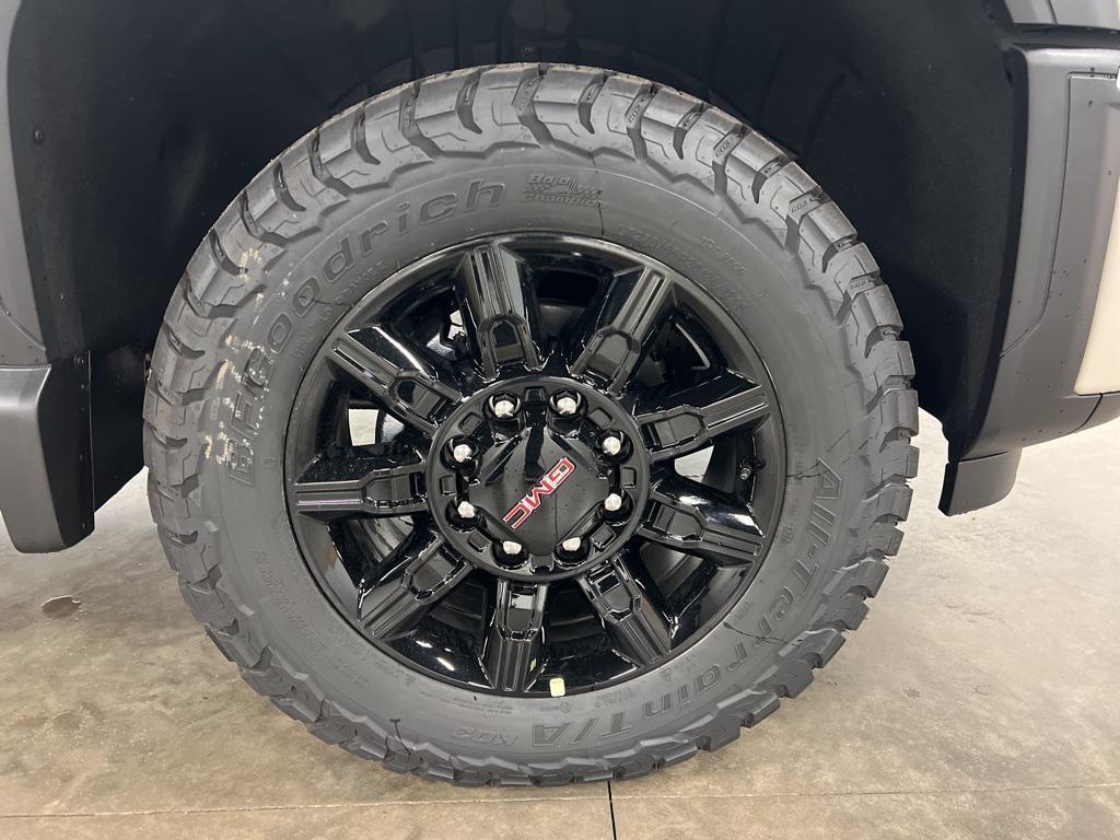 new 2026 GMC Sierra 2500 car, priced at $90,560