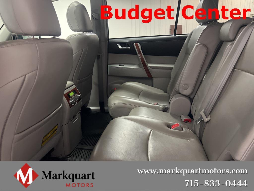 used 2013 Toyota Highlander car, priced at $11,420