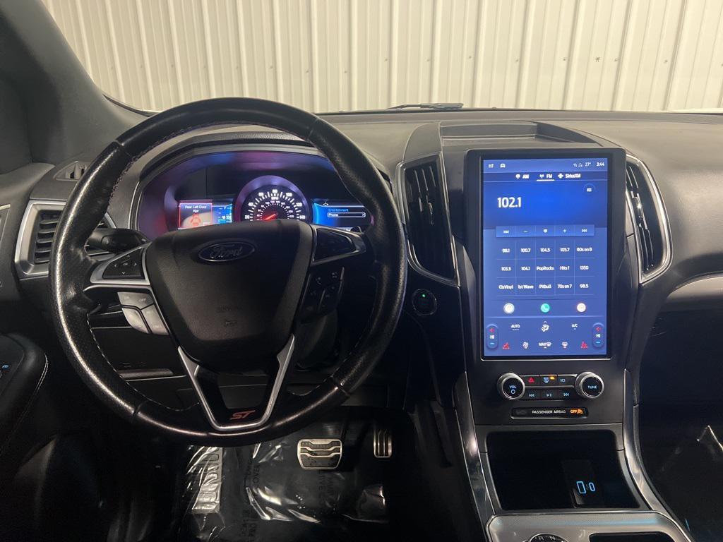 used 2022 Ford Edge car, priced at $27,990