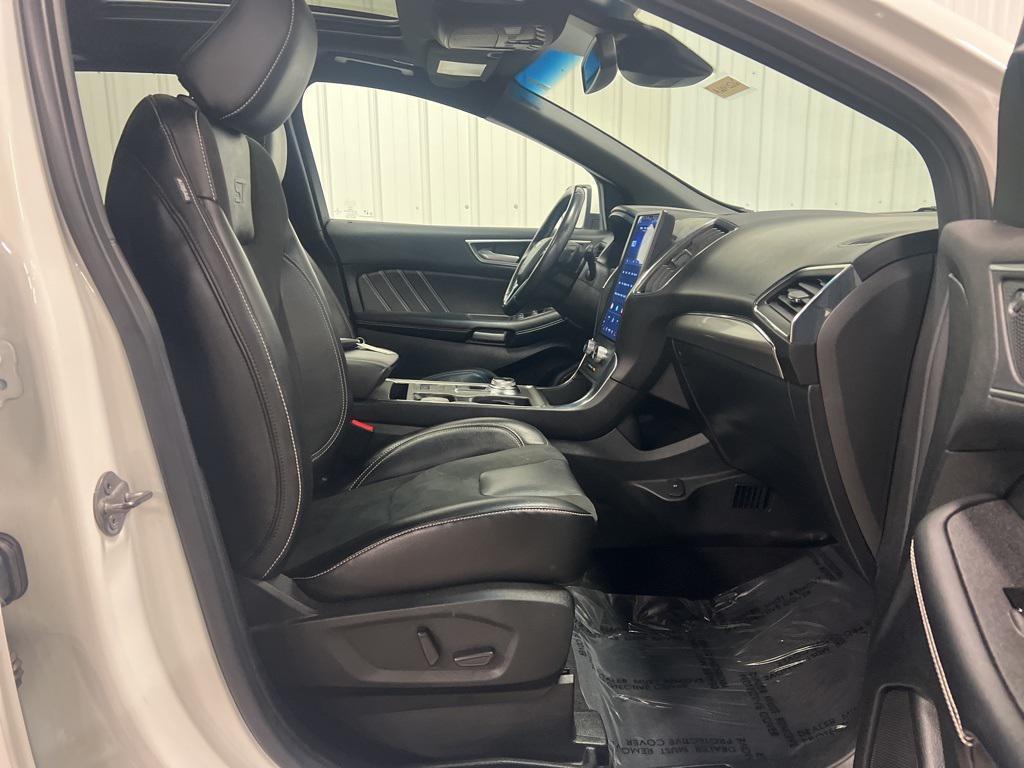 used 2022 Ford Edge car, priced at $27,990