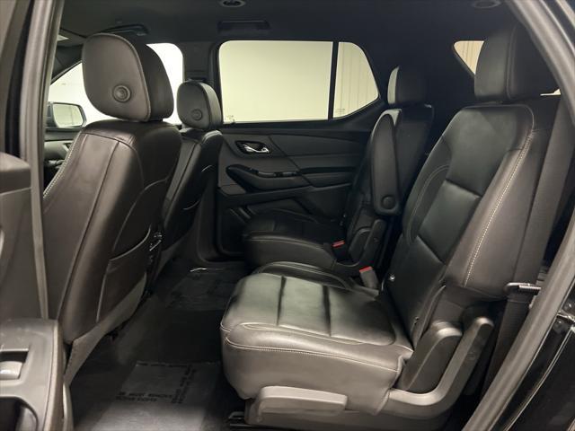 used 2022 Chevrolet Traverse car, priced at $34,990
