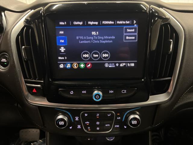used 2022 Chevrolet Traverse car, priced at $34,990