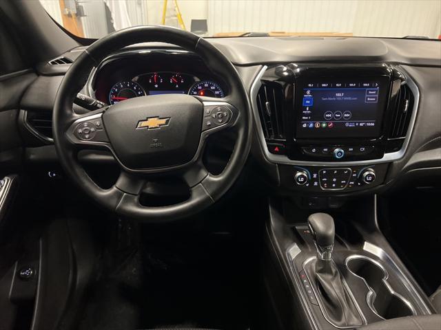 used 2023 Chevrolet Traverse car, priced at $32,790