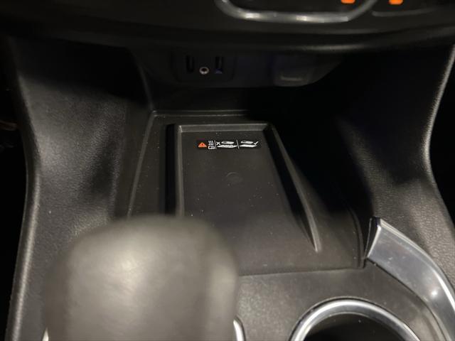 used 2023 Chevrolet Traverse car, priced at $32,790