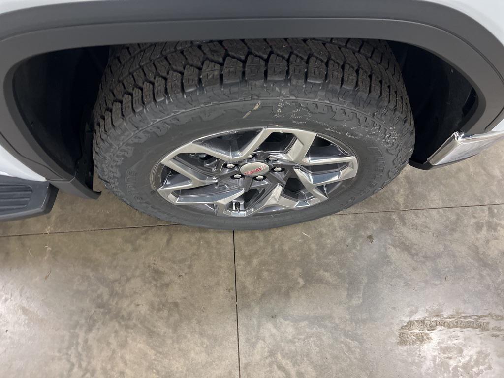 new 2026 GMC Sierra 1500 car, priced at $67,940