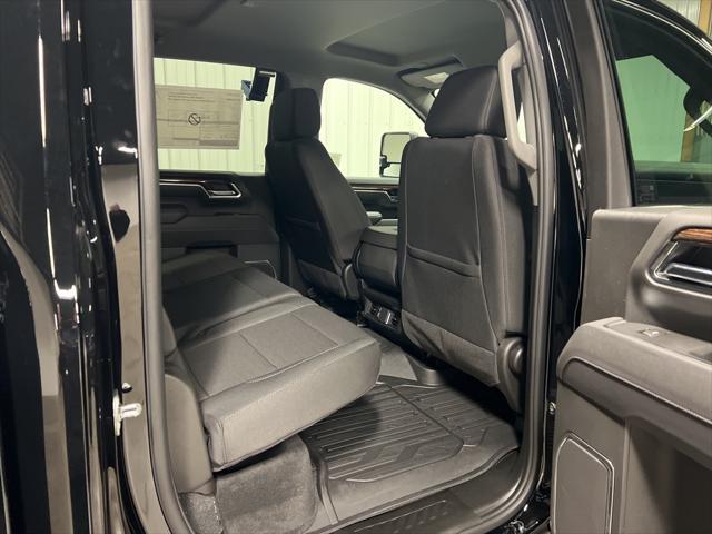 new 2025 GMC Sierra 2500 car, priced at $75,300