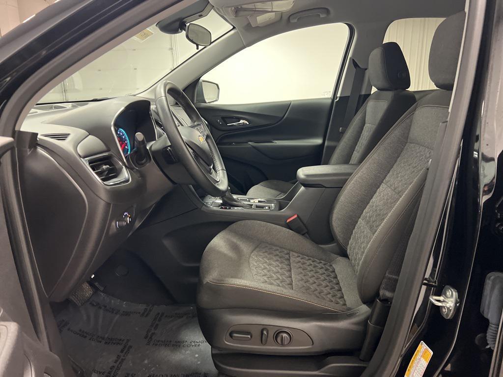used 2023 Chevrolet Equinox car, priced at $24,810