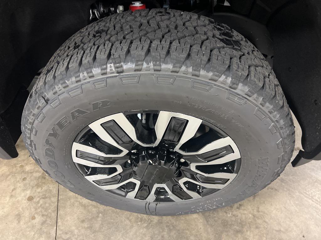new 2025 GMC Sierra 2500 car, priced at $96,685