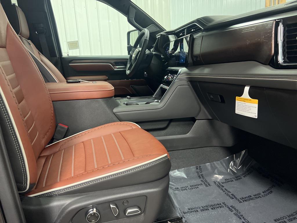 new 2025 GMC Sierra 2500 car, priced at $96,685