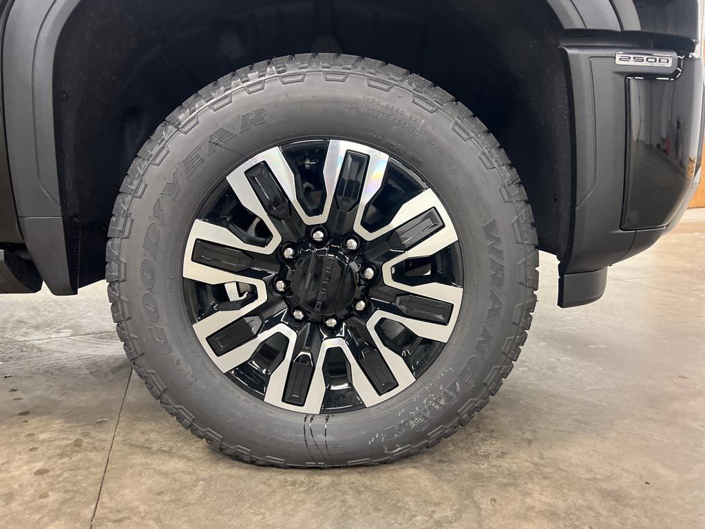 new 2025 GMC Sierra 2500 car, priced at $96,685