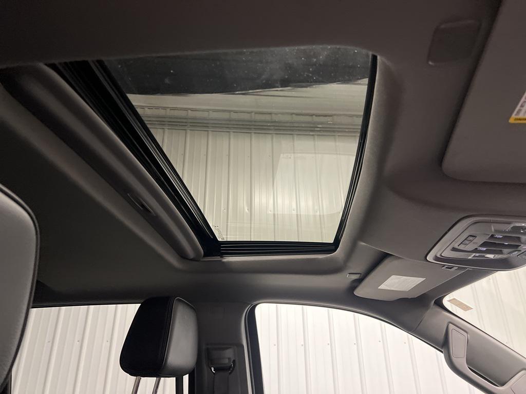 used 2023 GMC Sierra 1500 car, priced at $43,790