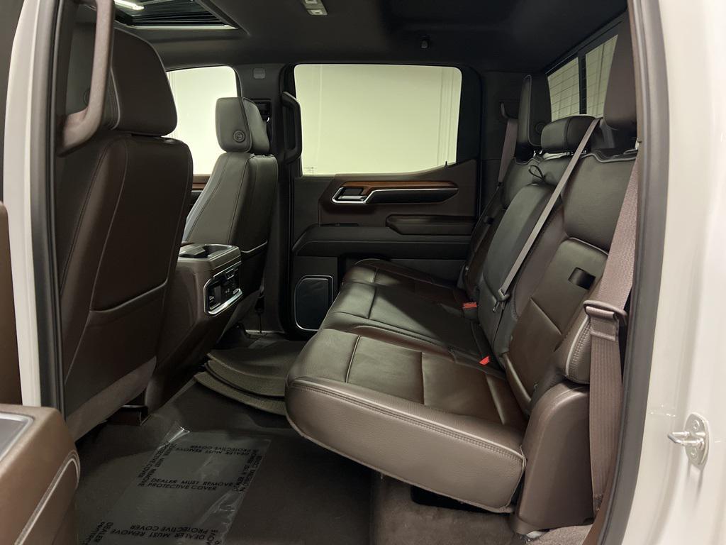 used 2022 GMC Sierra 1500 car, priced at $46,870