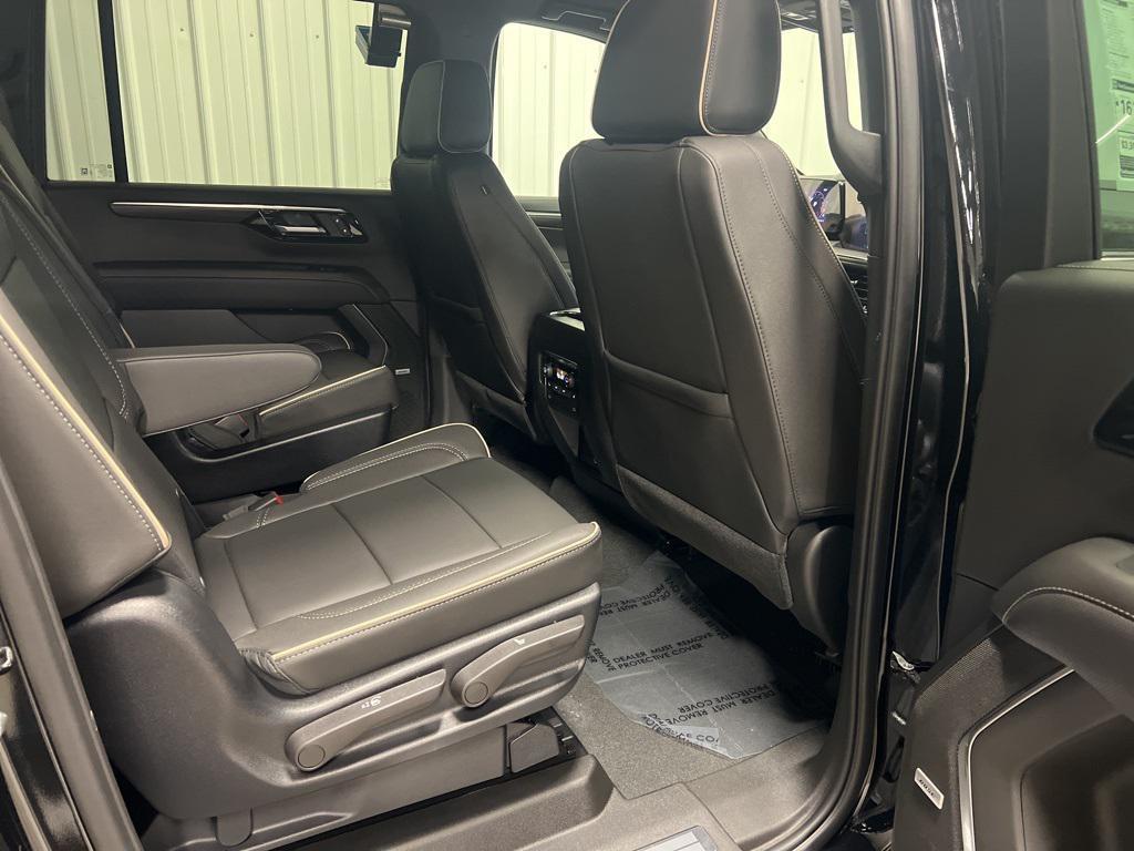 new 2025 Chevrolet Suburban car, priced at $85,295