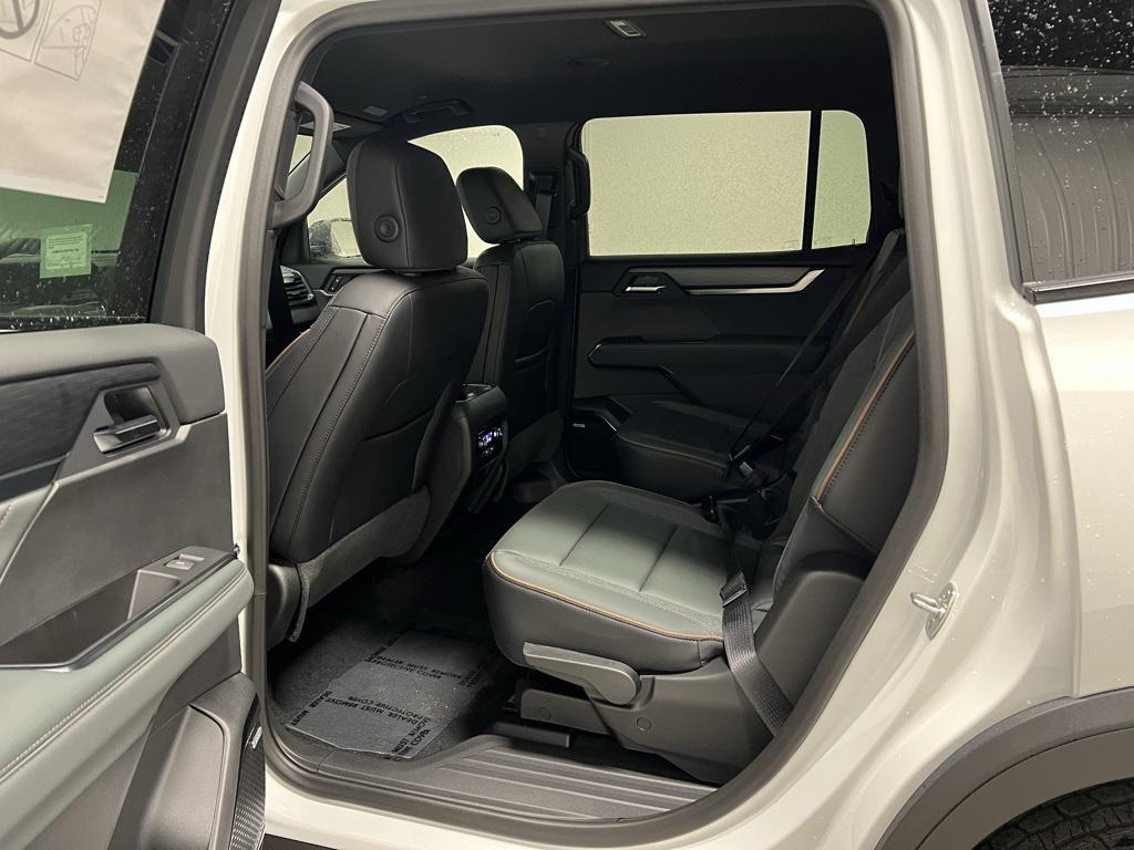 new 2025 GMC Acadia car, priced at $52,795