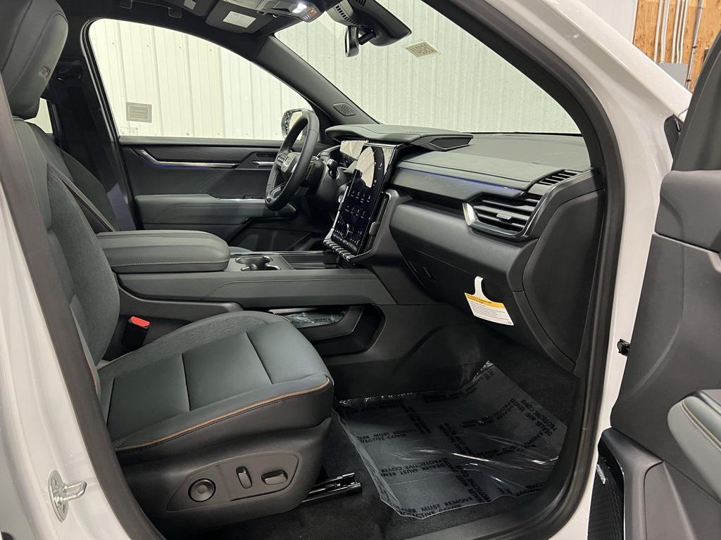 new 2025 GMC Acadia car, priced at $52,795
