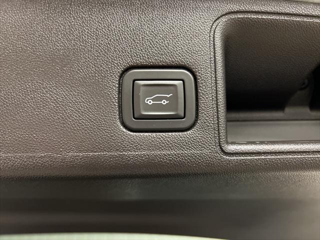 used 2024 GMC Terrain car, priced at $25,290