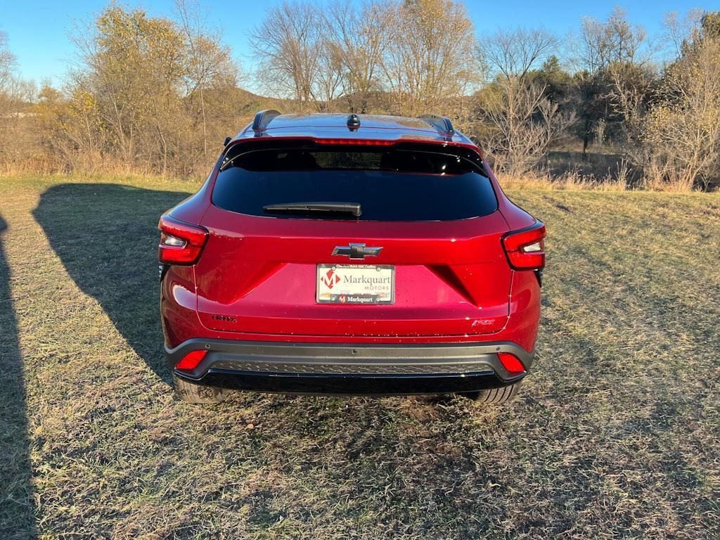 new 2025 Chevrolet Trax car, priced at $26,190