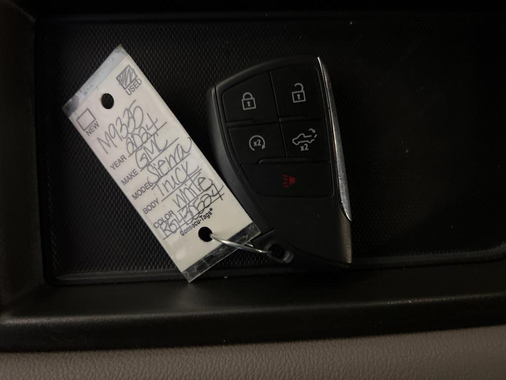 used 2024 GMC Sierra 1500 car, priced at $43,790