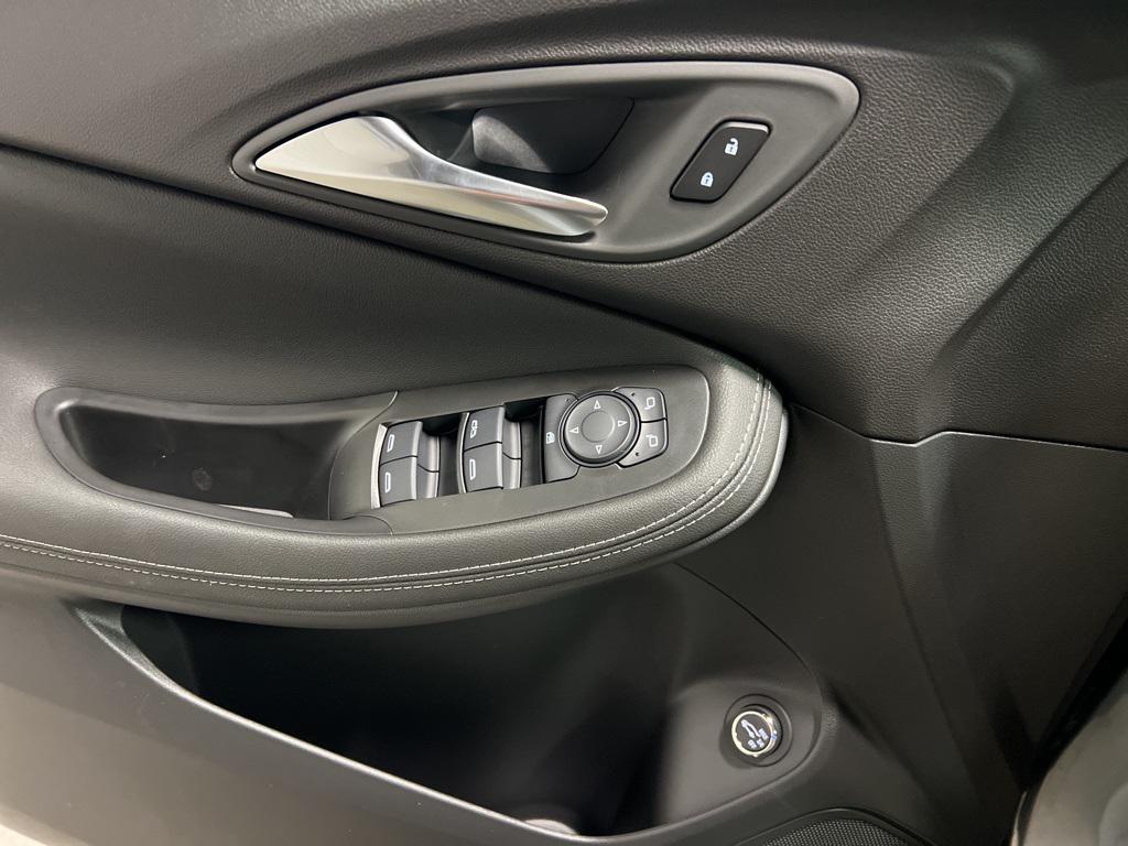 new 2026 Buick Encore GX car, priced at $31,980