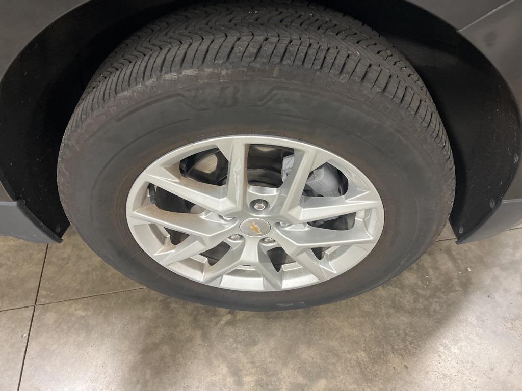 used 2023 Chevrolet Equinox car, priced at $25,410