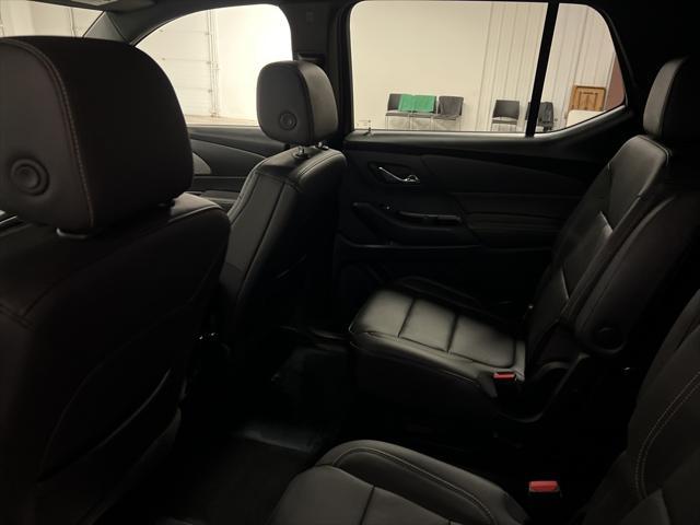 used 2022 Chevrolet Traverse car, priced at $36,190