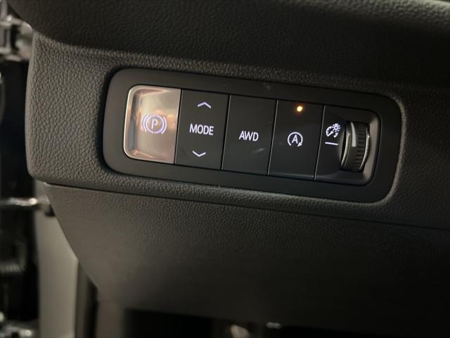 new 2025 Chevrolet Traverse car, priced at $48,445