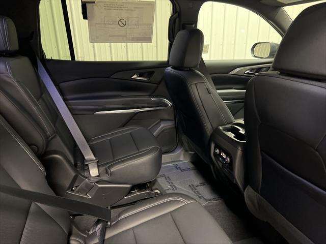 new 2025 Chevrolet Traverse car, priced at $48,445