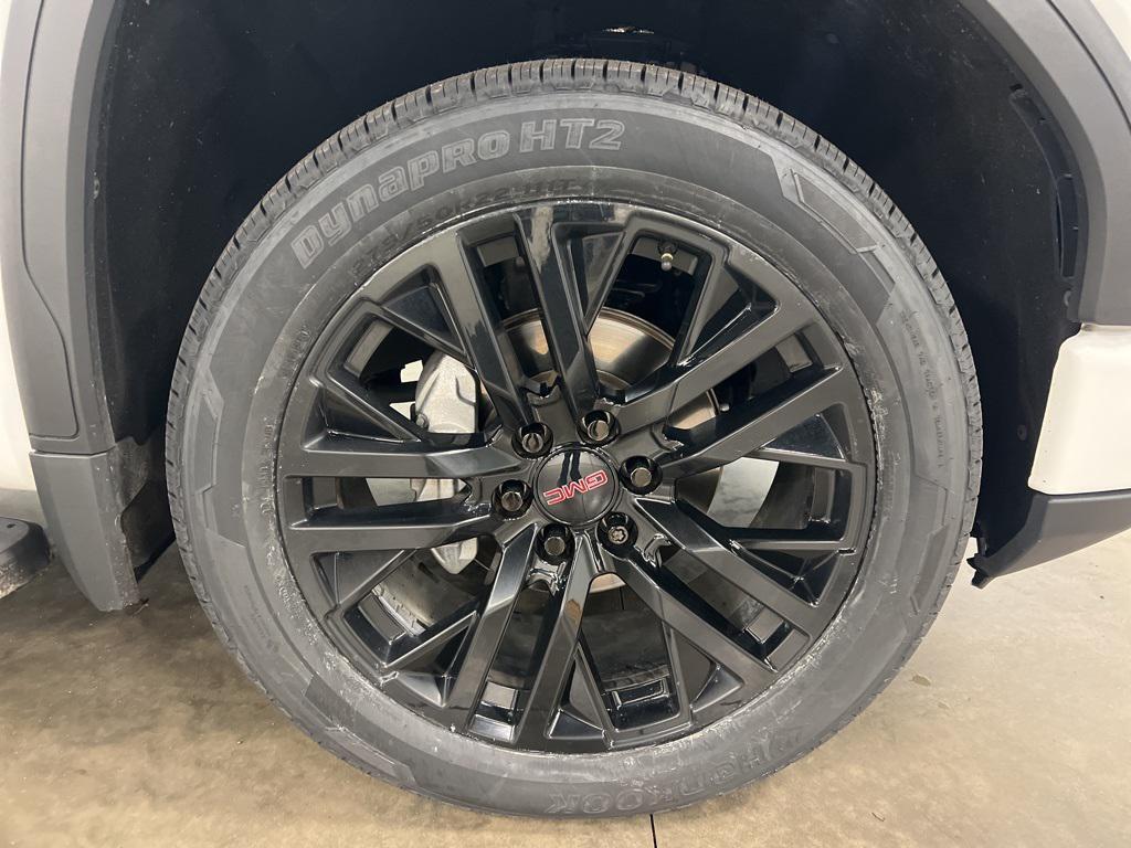 used 2022 GMC Sierra 1500 car, priced at $45,680