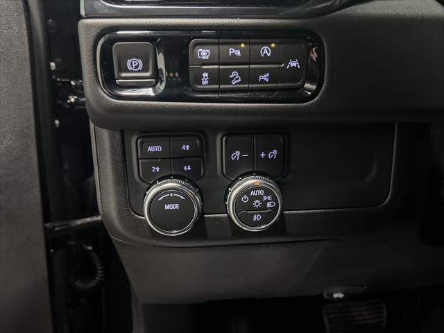 new 2025 GMC Yukon XL car, priced at $84,580