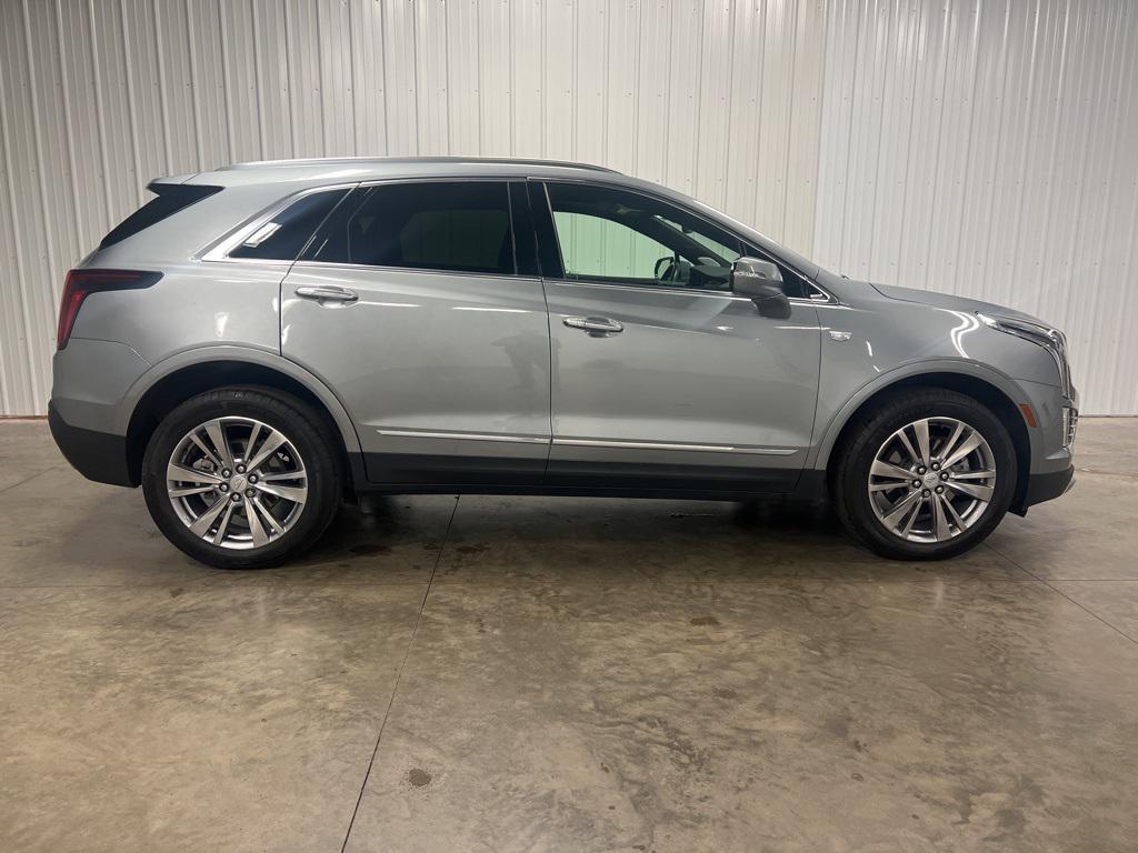 used 2024 Cadillac XT5 car, priced at $44,988