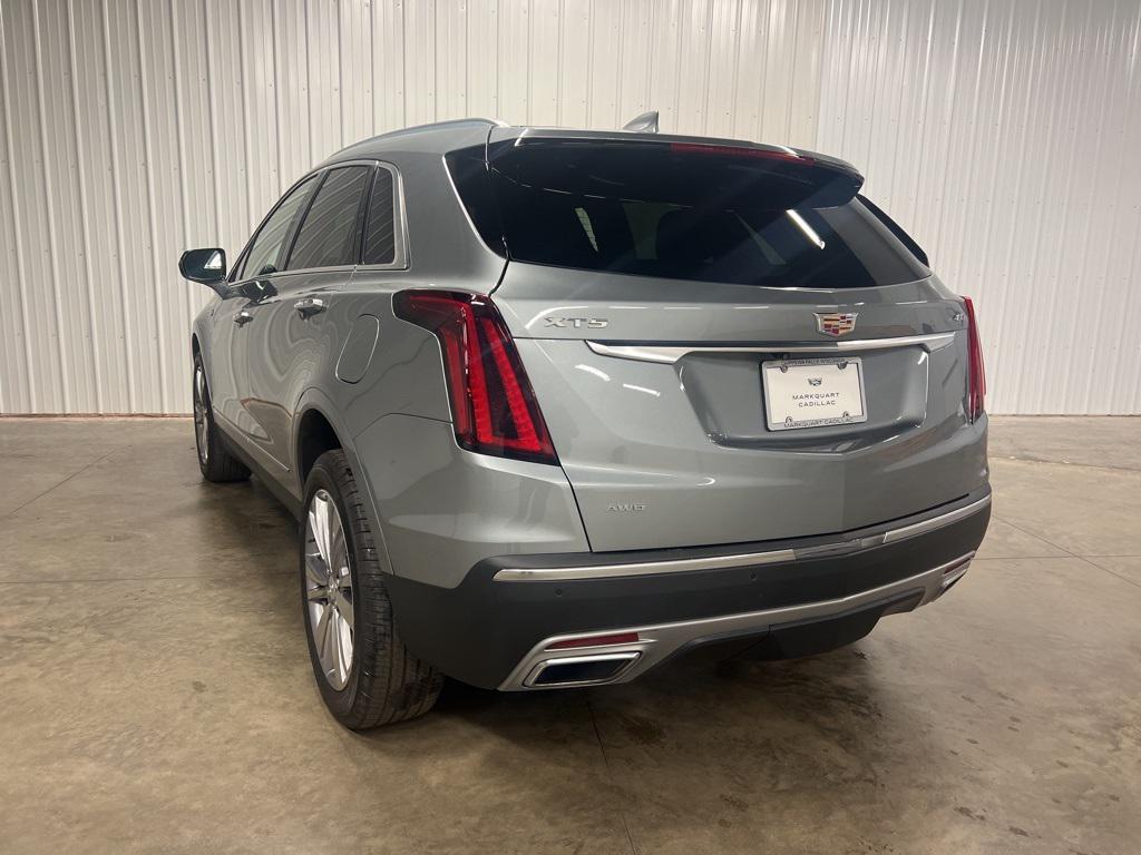 used 2024 Cadillac XT5 car, priced at $44,988