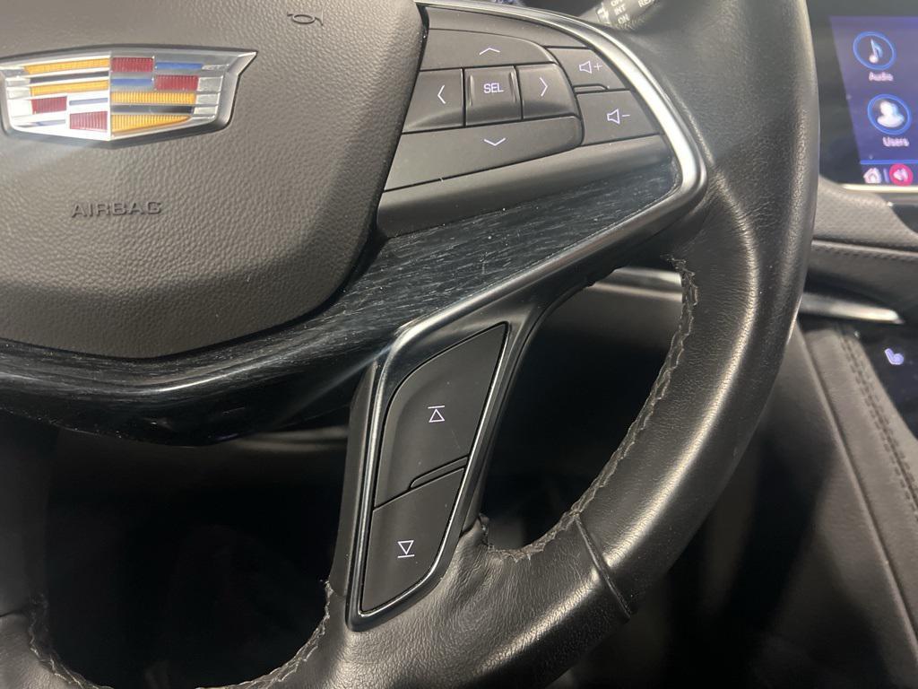 used 2024 Cadillac XT5 car, priced at $44,988
