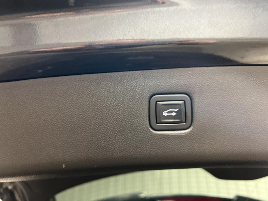 used 2022 Chevrolet Blazer car, priced at $25,740