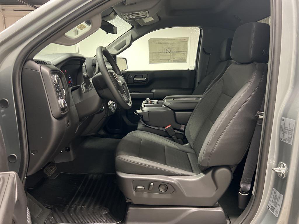 new 2026 GMC Sierra 1500 car, priced at $47,575