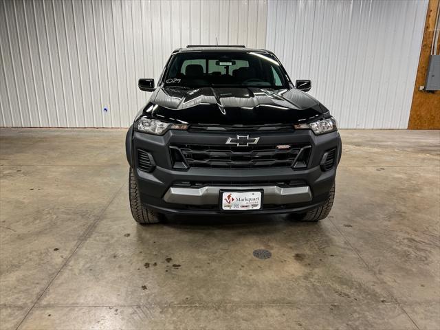 new 2025 Chevrolet Colorado car, priced at $49,290