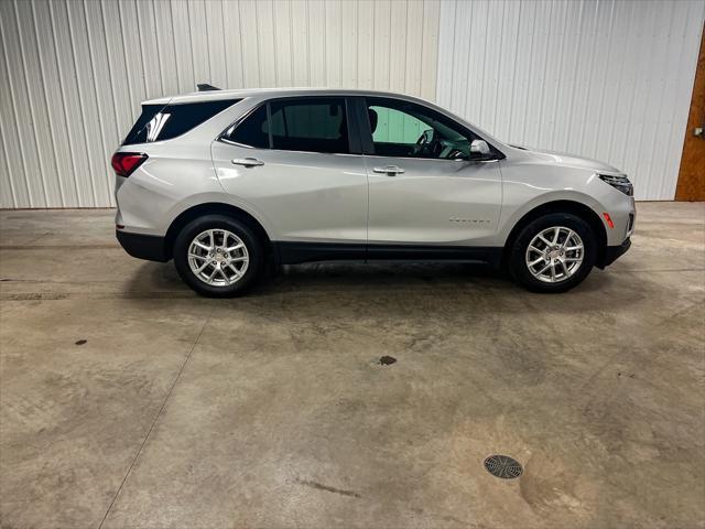 used 2022 Chevrolet Equinox car, priced at $22,290