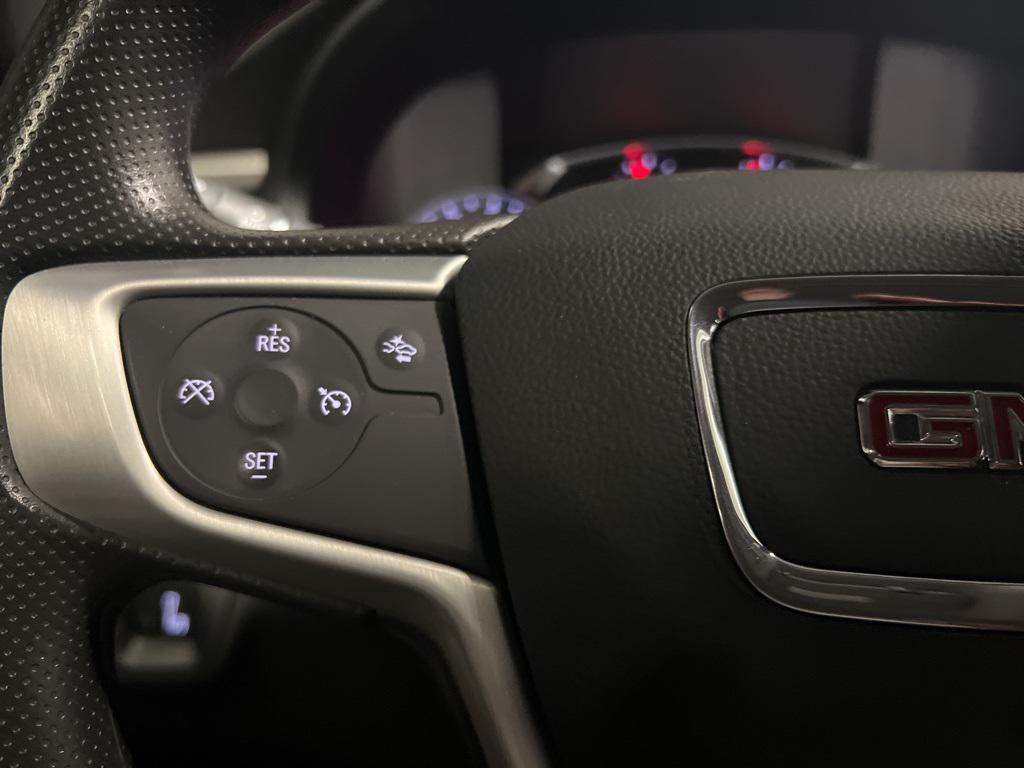 used 2023 GMC Acadia car, priced at $29,390