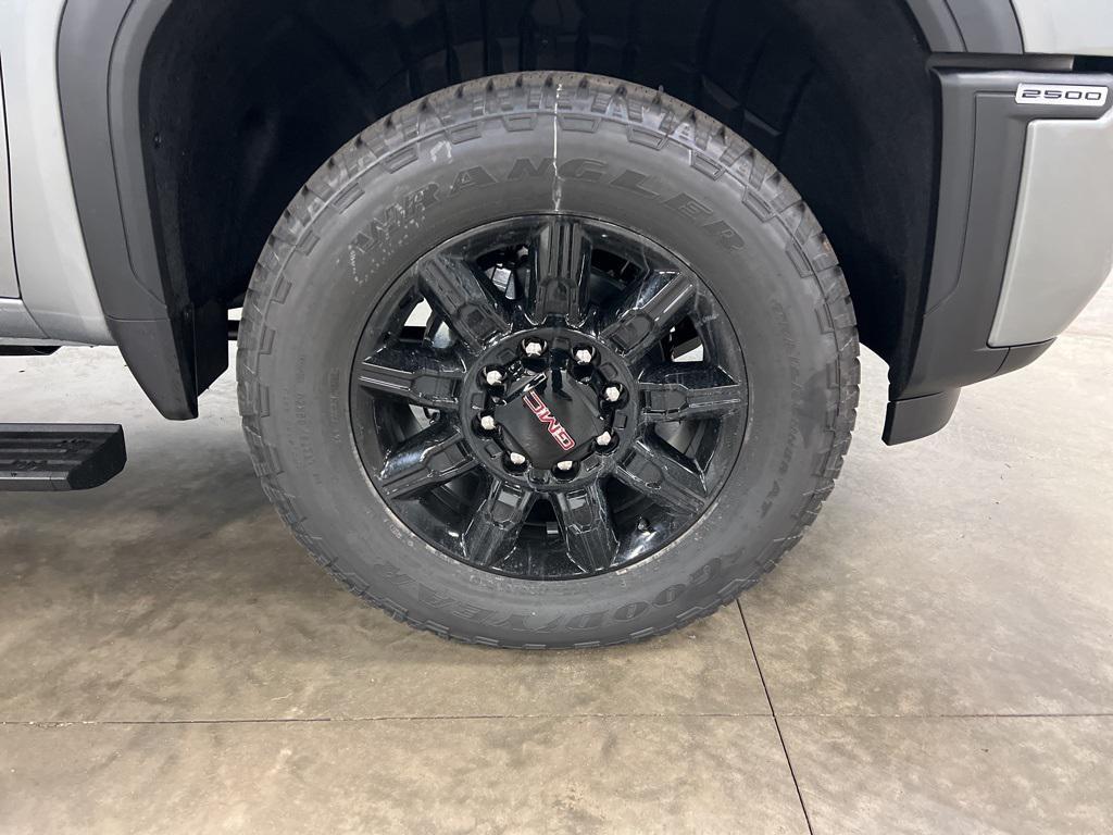 new 2026 GMC Sierra 2500 car, priced at $89,400