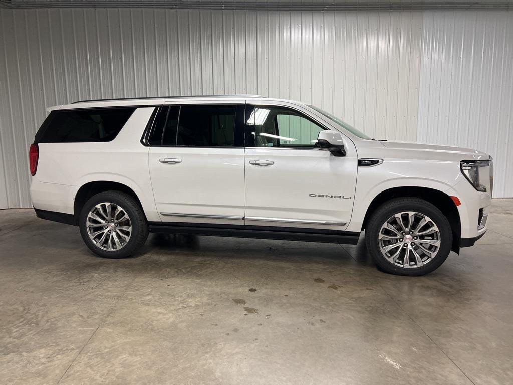 used 2022 GMC Yukon XL car, priced at $53,838