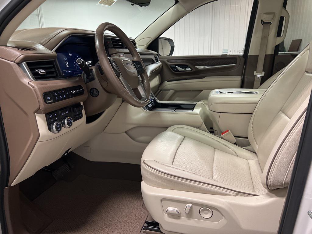 used 2022 GMC Yukon XL car, priced at $53,838