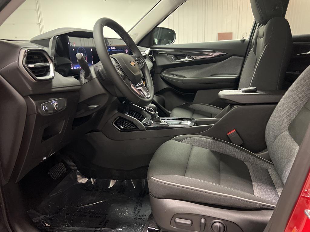 new 2026 Chevrolet TrailBlazer car, priced at $30,275